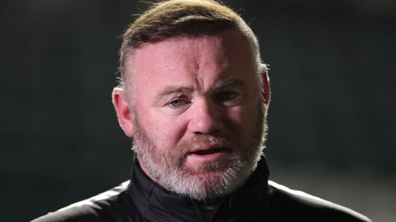 Cover Image for أخبر Man Utd Legend Wayne Rooney الإدارة ، أن &#8220;يفعل له عالمًا جيدًا&#8221; بعد تعويذات &#8220;Hectic&#8221; في Plymouth &#038; Tom Brady&#8217;s Birmingham | TOAD.com