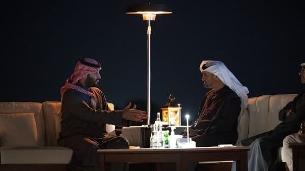 Cover Image for الإمارات العربية المتحدة ، ترفض المملكة العربية السعودية تقارير عن هجوم الأرض في اليمن