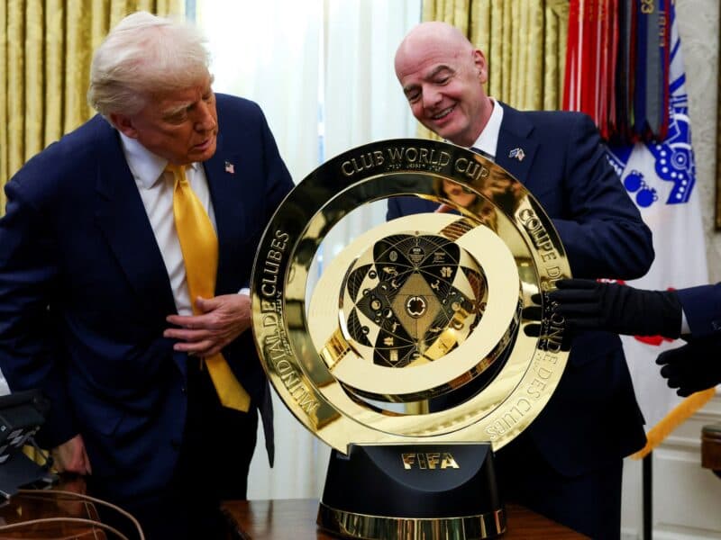 Cover Image for يقول Infantino إن &#8220;العالم سيتم الترحيب به&#8221; في كأس العالم للنادي الأمريكي &#8211; كل ذلك لمعرفة