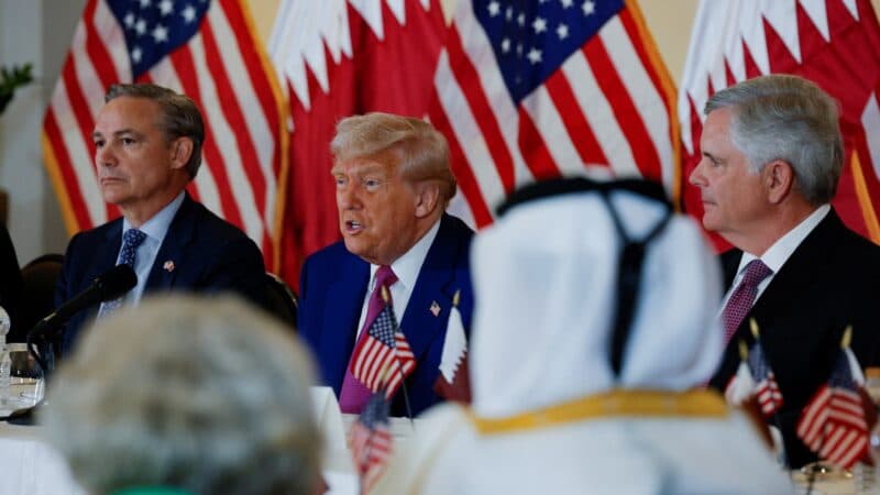Cover Image for يقول ترامب إننا يجب علينا أن نأخذ غزة وتحويلها إلى &#8220;منطقة الحرية&#8221;