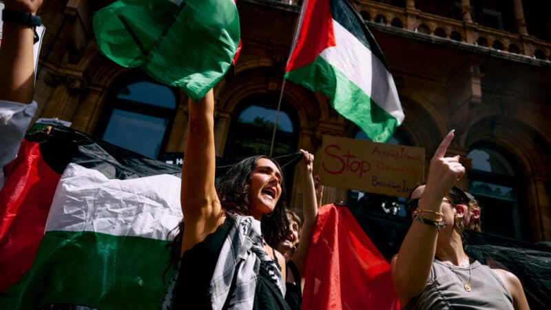 Cover Image for تحدث الناخبون البريطانيون عن غزة. كيف سيستجيب القادة؟