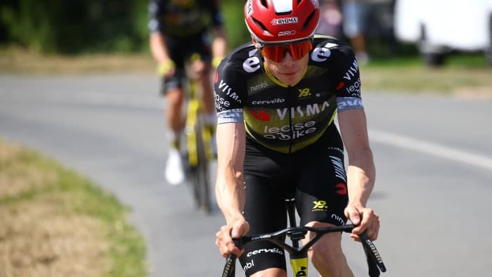 Cover Image for إليك طريقة واحدة لجعل Tour de France أقل يمكن التنبؤ بها