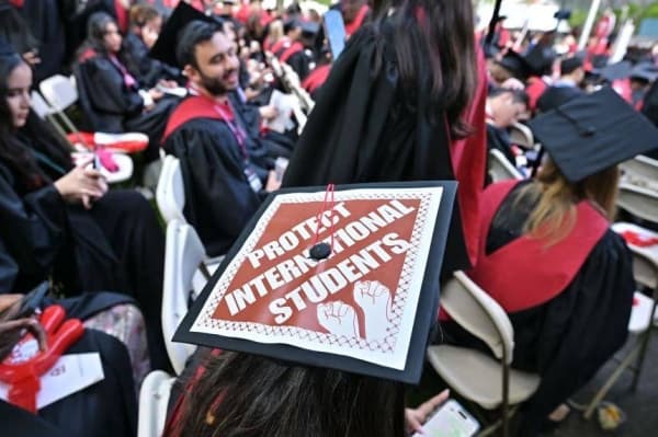 إدارة ترامب تقترح قيودًا جديدة على مدة إقامة الطلاب الأجانب في الولايات المتحدة