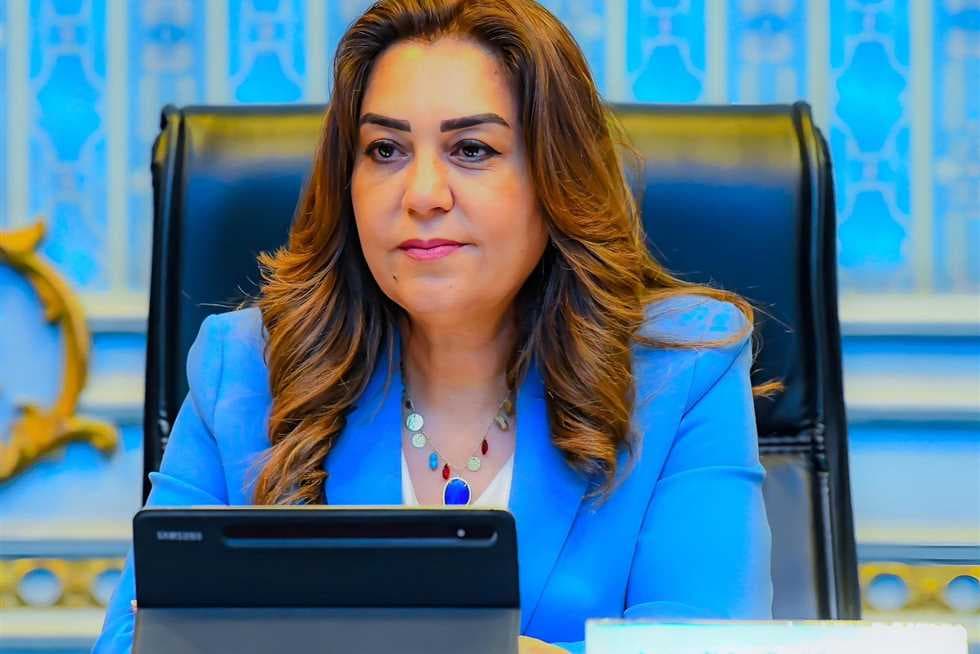 وزيرة التنمية المحلية تزور القليوبية لافتتاح مشروعات وتفقدها بمناسبة العيد القومي