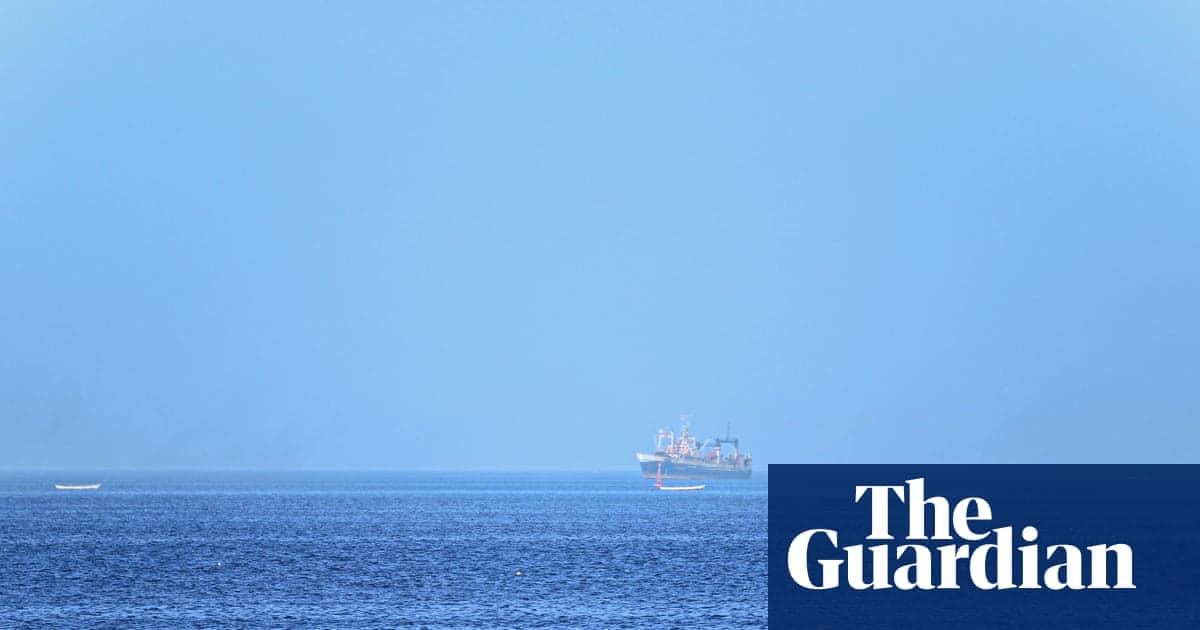 غرق قارب مهاجرين قبالة سواحل موريتانيا يودي بحياة 69 شخصًا وسط تحذيرات من مخاطر الهجرة