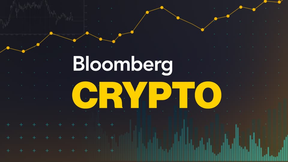 تحول الشركات نحو حيازة العملات المشفرة: استراتيجية الخزانة الرقمية وتأثيرها على أسعار الأسهم