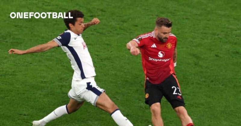 لوك شو على استعداد لمغادرة مانشستر يونايتد بعد 11 عامًا