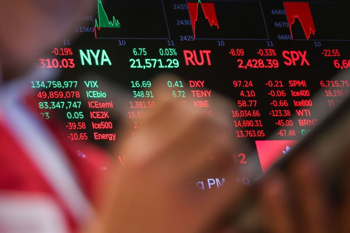 المصرفيون المركزيون يواجهون خطر انهيار السوق وسط تحذيرات من فقاعة الذكاء الاصطناعي