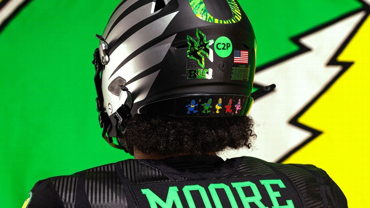 أزياء فرق كرة القدم الجامعية: تكريم لفرقة Grateful Dead وتصاميم فريدة أخرى في الأسبوع التاسع