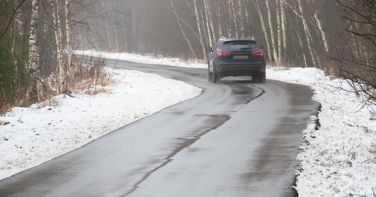 نصائح قيادة آمنة في الأجواء الجليدية: دروس مستوحاة من ألاسكا