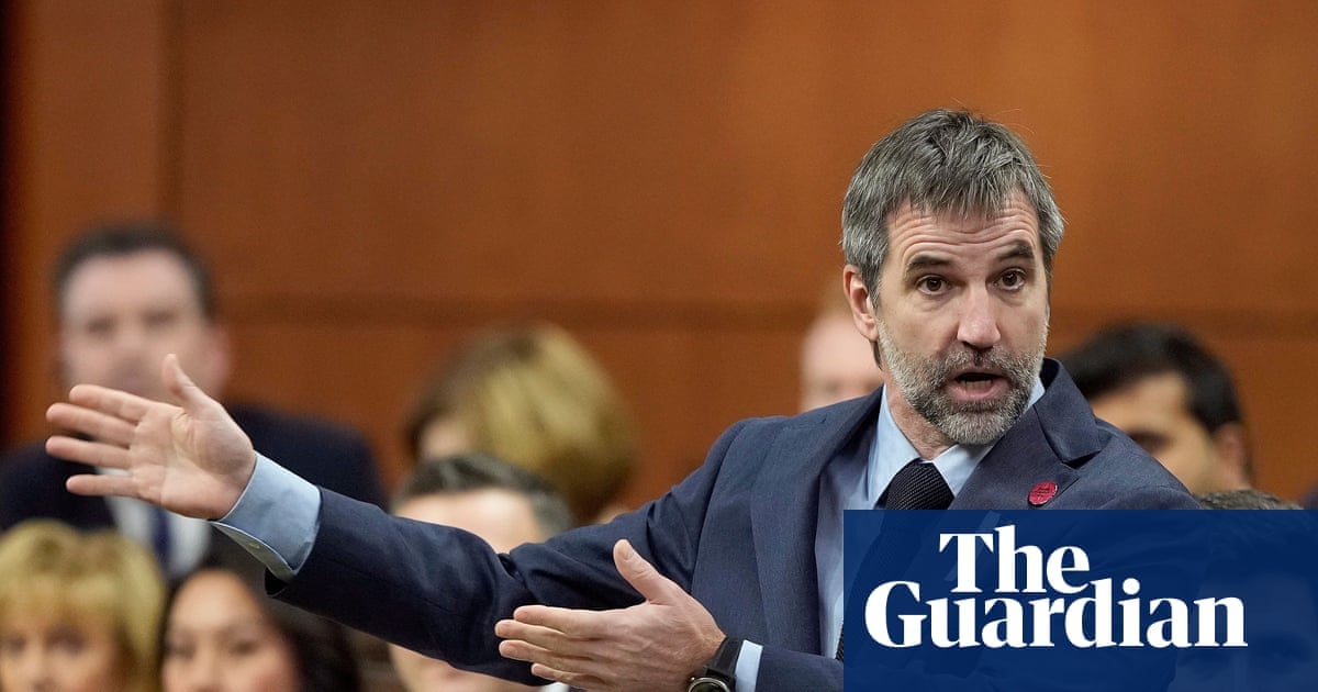 اتفاقية طاقة كندية مثيرة للجدل: خط أنابيب جديد في ألبرتا واستقالة وزير