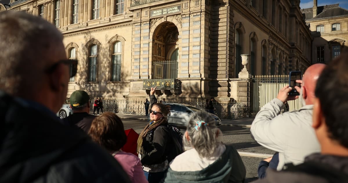 تطور جديد في فضيحة سرقة القرن يثير قلق رشيدة داتي ولورانس دي كار