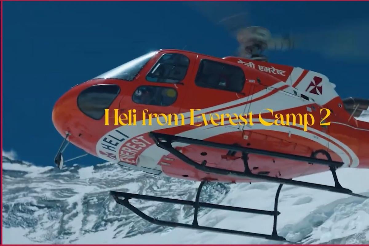 رحلات الهليكوبتر غير القانونية تهدد إيفرست: وثائقي يكشف انتهاكات السياحة الفاخرة