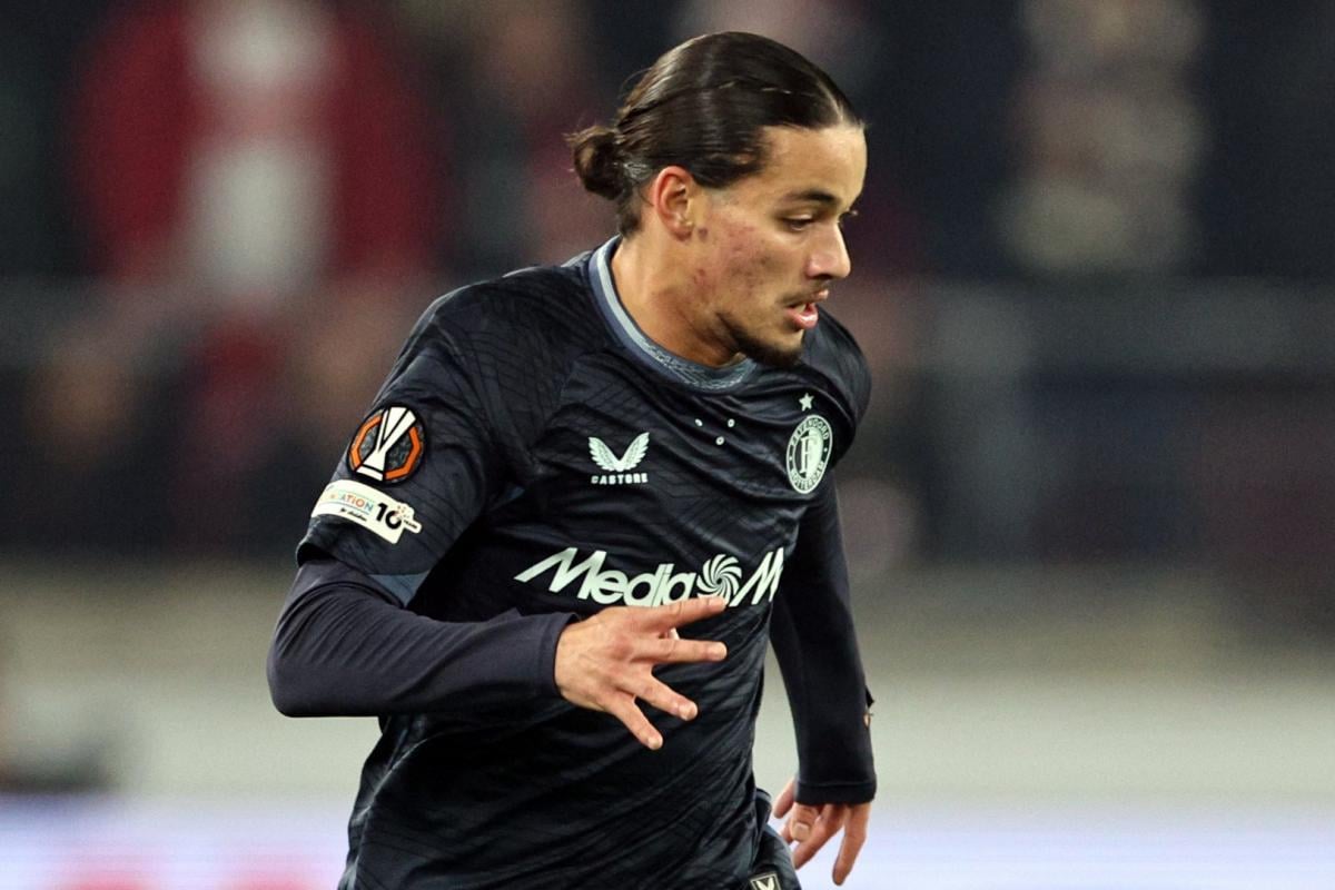 الجزائر تهزم السعودية وديًا بثنائية نظيفة وتألق لافت لأنيس حاج موسى في قطر