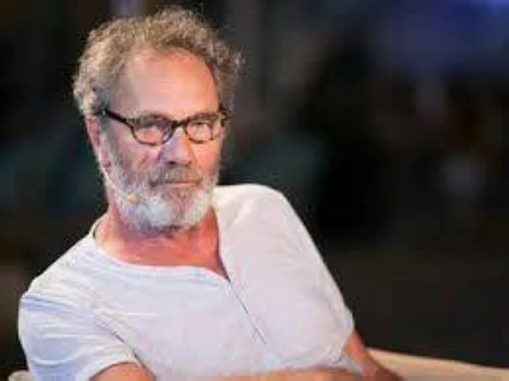 رحيل الفنان والمخرج الفلسطيني محمد بكري عن 72 عامًا بعد مسيرة فنية حافلة