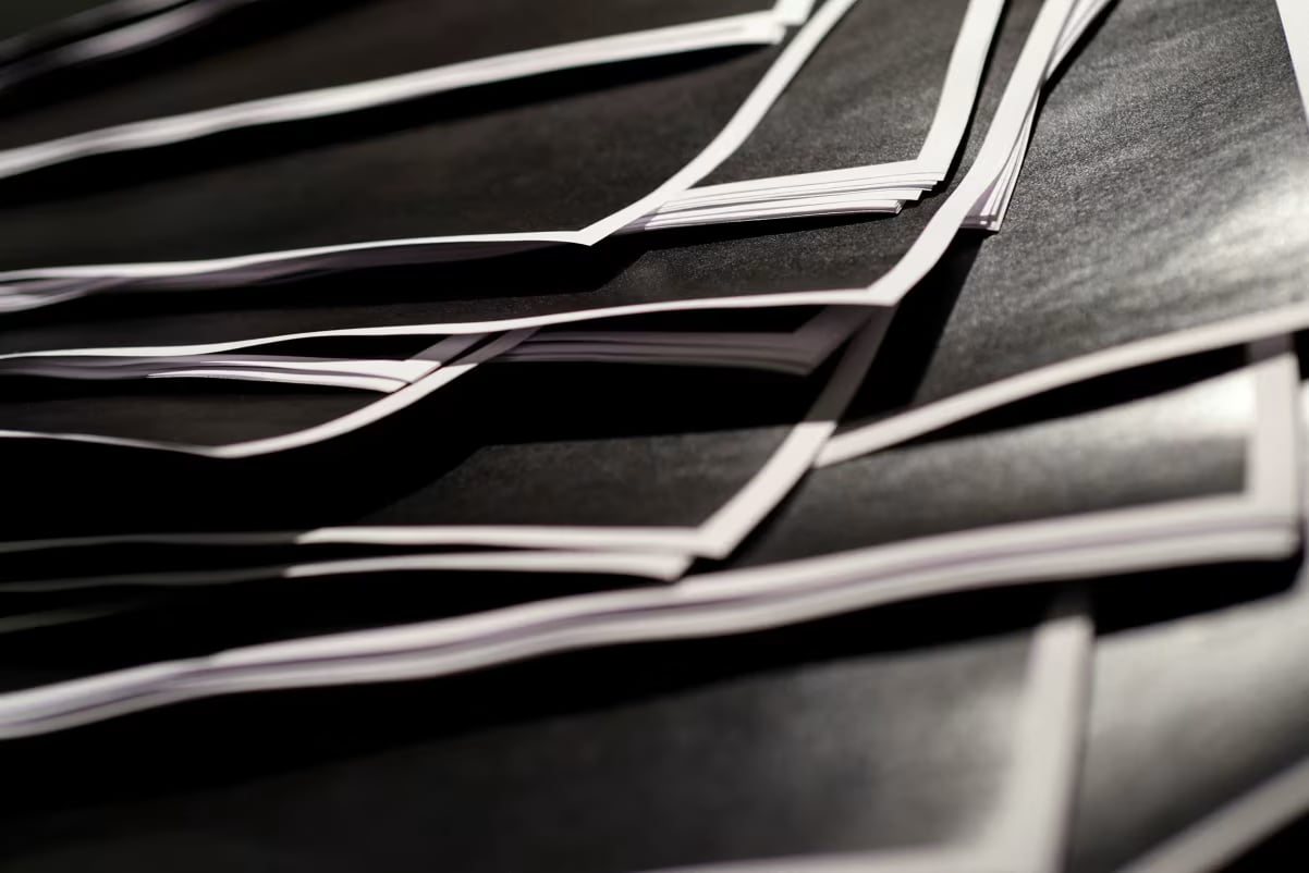 وزارة العدل الأمريكية تُفرج عن آلاف الوثائق المتعلقة بقضية جيفري إبستين وسط جدل حول التنقيحات