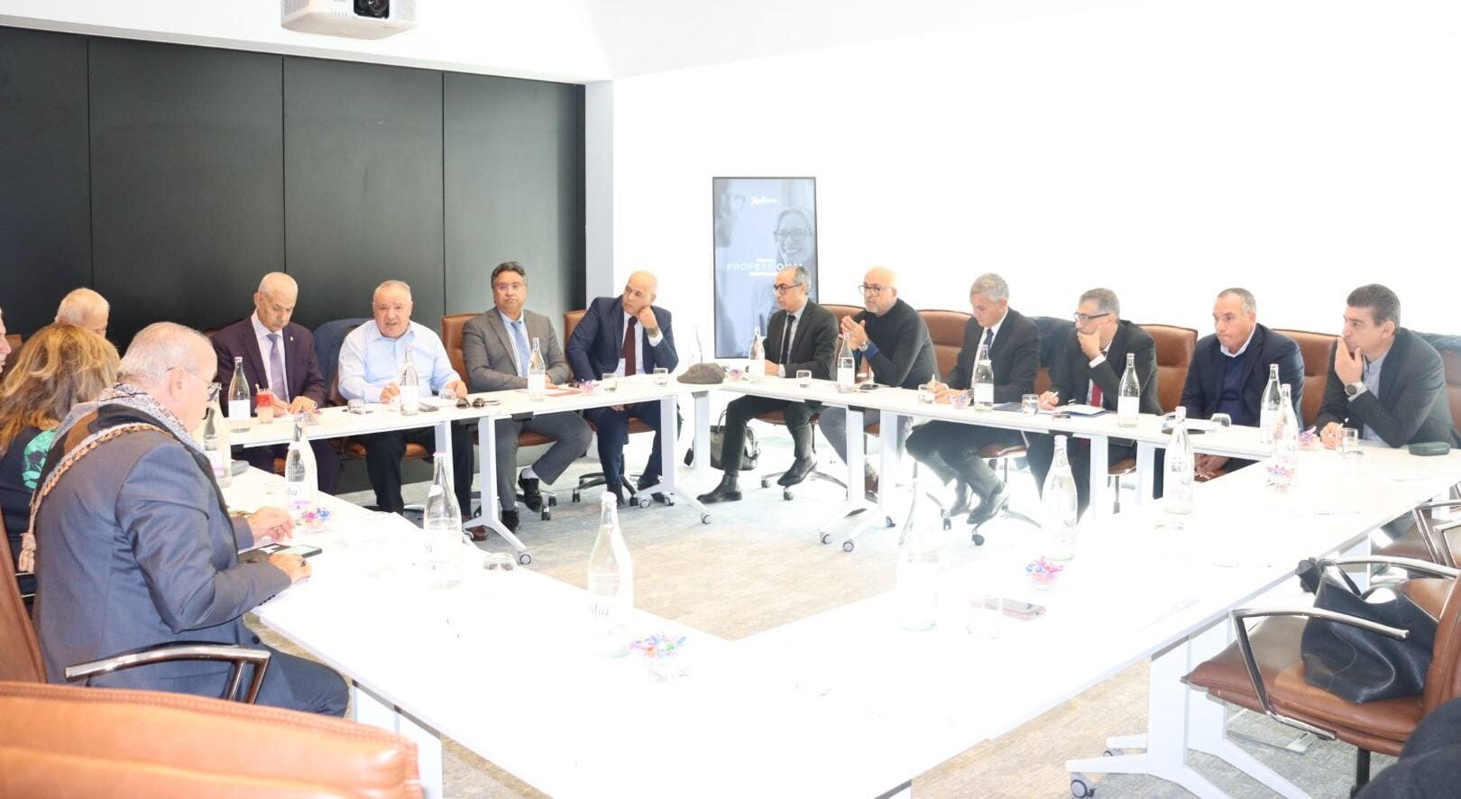 وزير التجارة يدعو غرف التجارة إلى تحديث أساليب عملها لمواكبة المتطلبات الراهنة