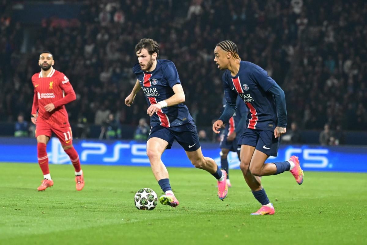 تحديات باريس سان جيرمان الهجومية: البحث عن الجناح الأيمن المثالي تحت قيادة لويس إنريكي