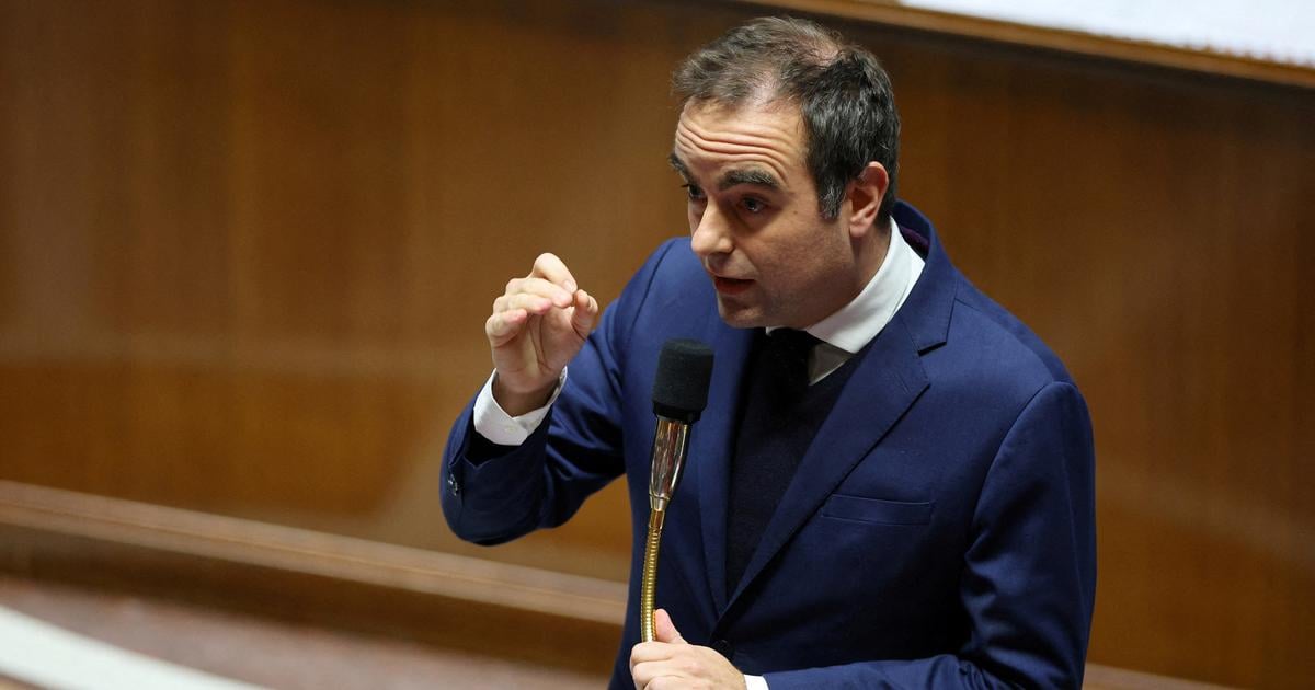 الحكومة الفرنسية تسعى لقانون خاص لتمويل الدولة بعد فشل الميزانية