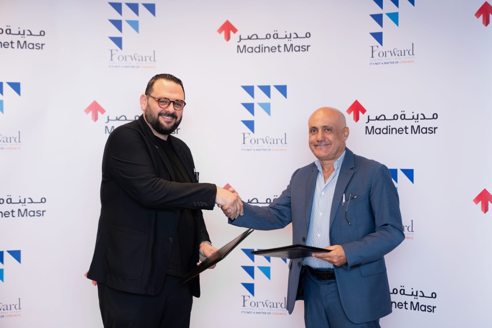 مدينة مصر توقع مذكرة تفاهم بقيمة 1.45 مليار جنيه مع فوروارد للمقاولات لتسريع أعمال البناء في سراي