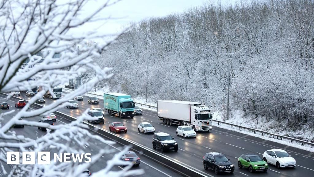 دليل شامل للتنقل في عطلة عيد الميلاد: من تجنب الازدحام إلى أوقات العمل