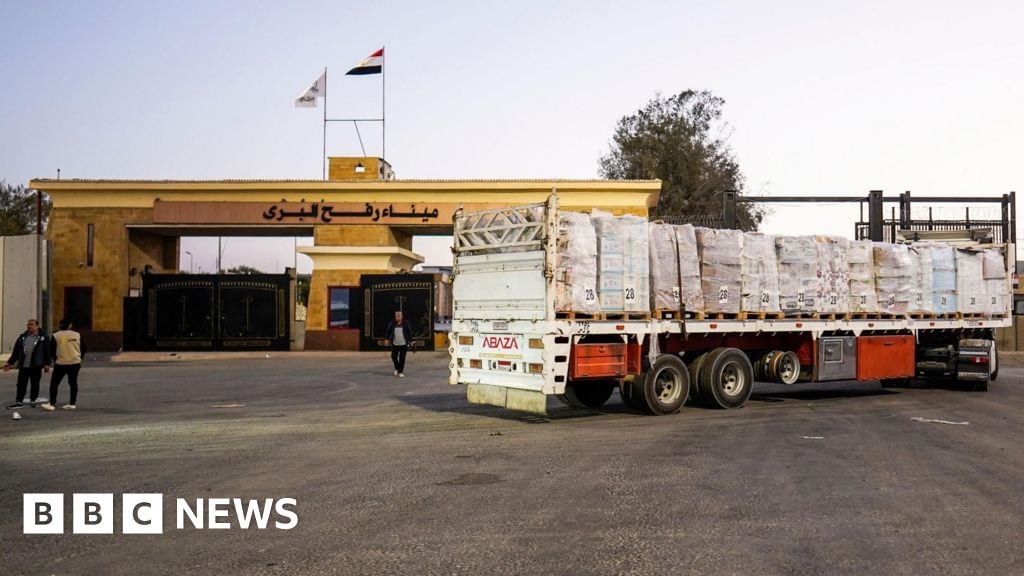إسرائيل تشترط إعادة فتح معبر رفح باستعادة جثة الرهينة الأخير في غزة