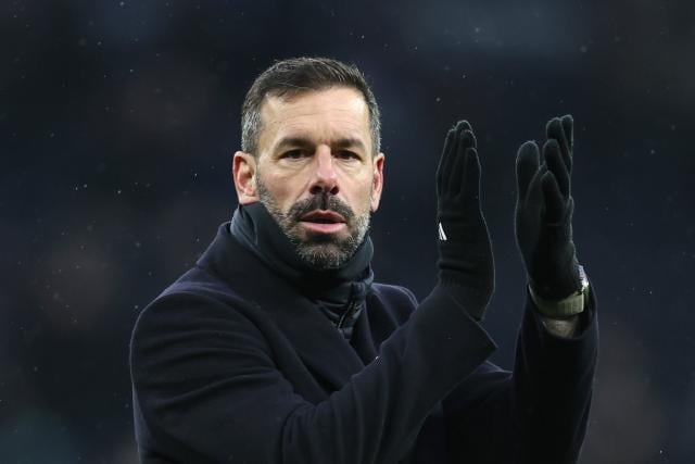 رود فان نيستلروي ينضم إلى الجهاز الفني لمنتخب هولندا استعدادًا لكأس العالم 2026