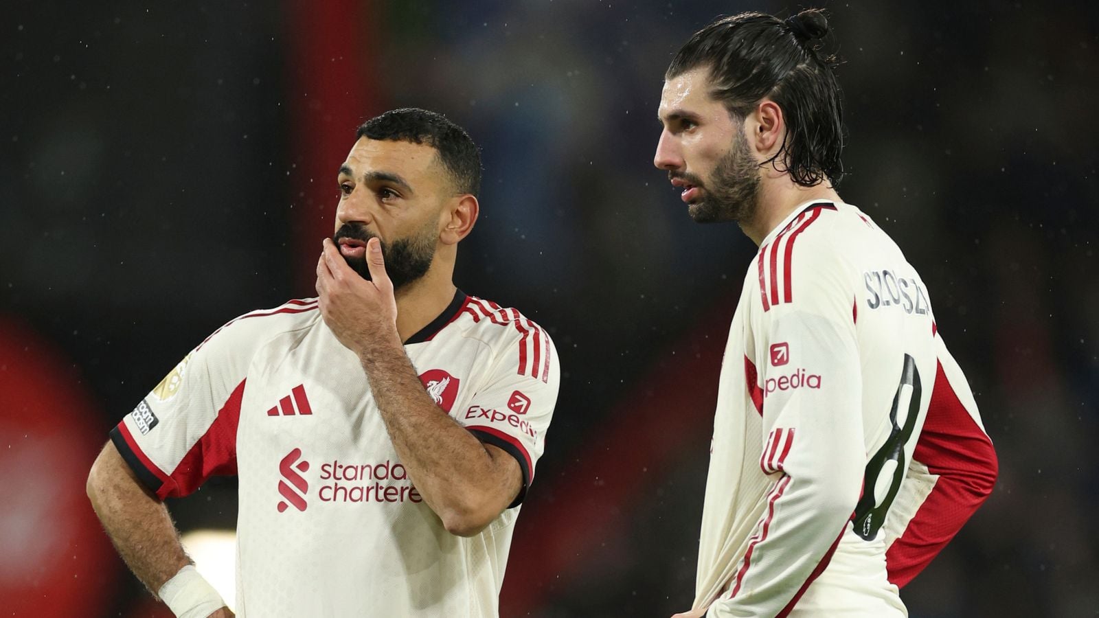 هل يستطيع ليفربول مواكبة الكبار في الدوري الإنجليزي؟ تحديات آرني سلوت بعد تعثرات الفريق