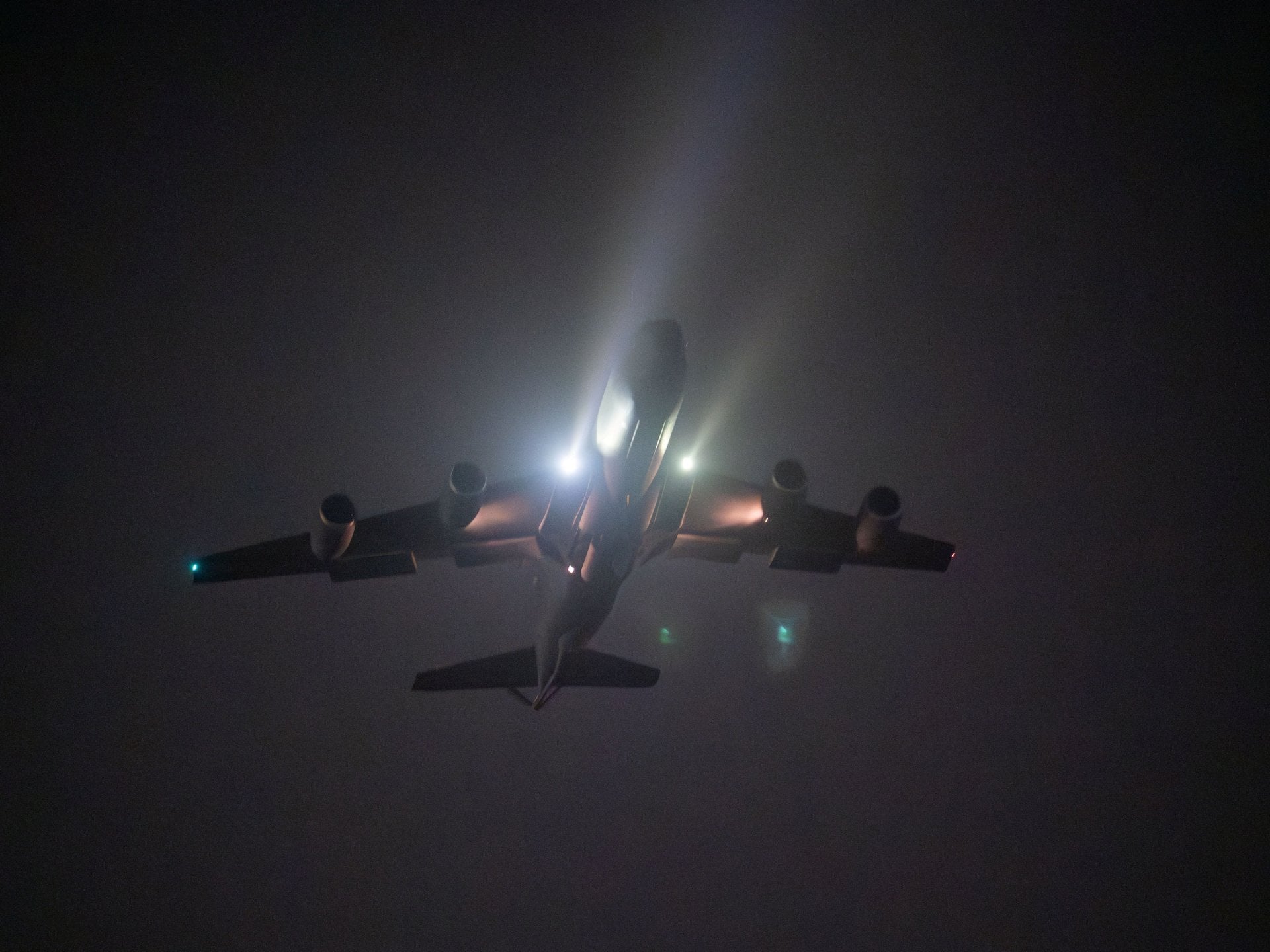 الولايات المتحدة تستعد لسحب قواتها من سوريا بعد اتفاق لإعادة هيكلة الأمن