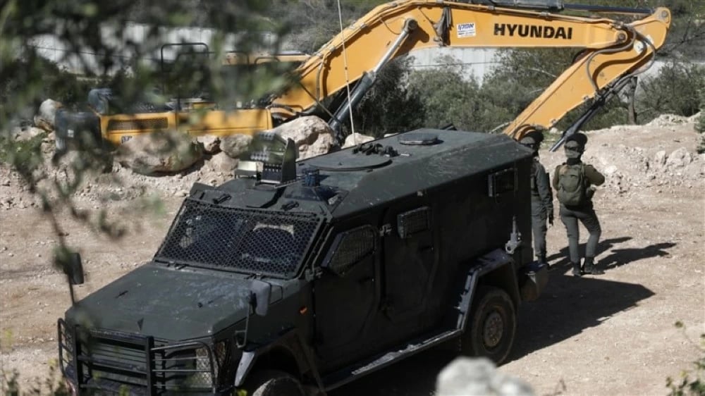 السلطة الفلسطينية وحماس تدينان الإجراءات الإسرائيلية الجديدة لتوسيع الاستيطان في الضفة الغربية