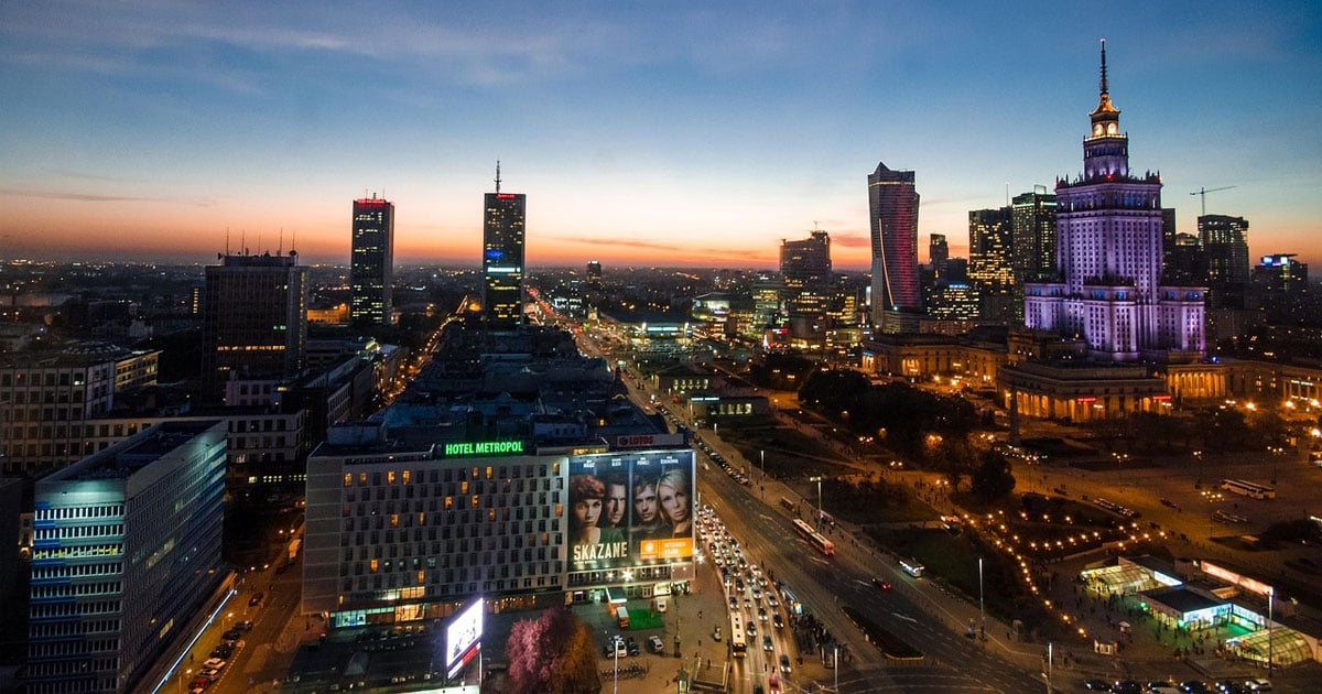 بولندا تتجاوز اليابان اقتصاديًا وتجذب المهاجرين للعودة إلى الوطن بفضل نموها المذهل