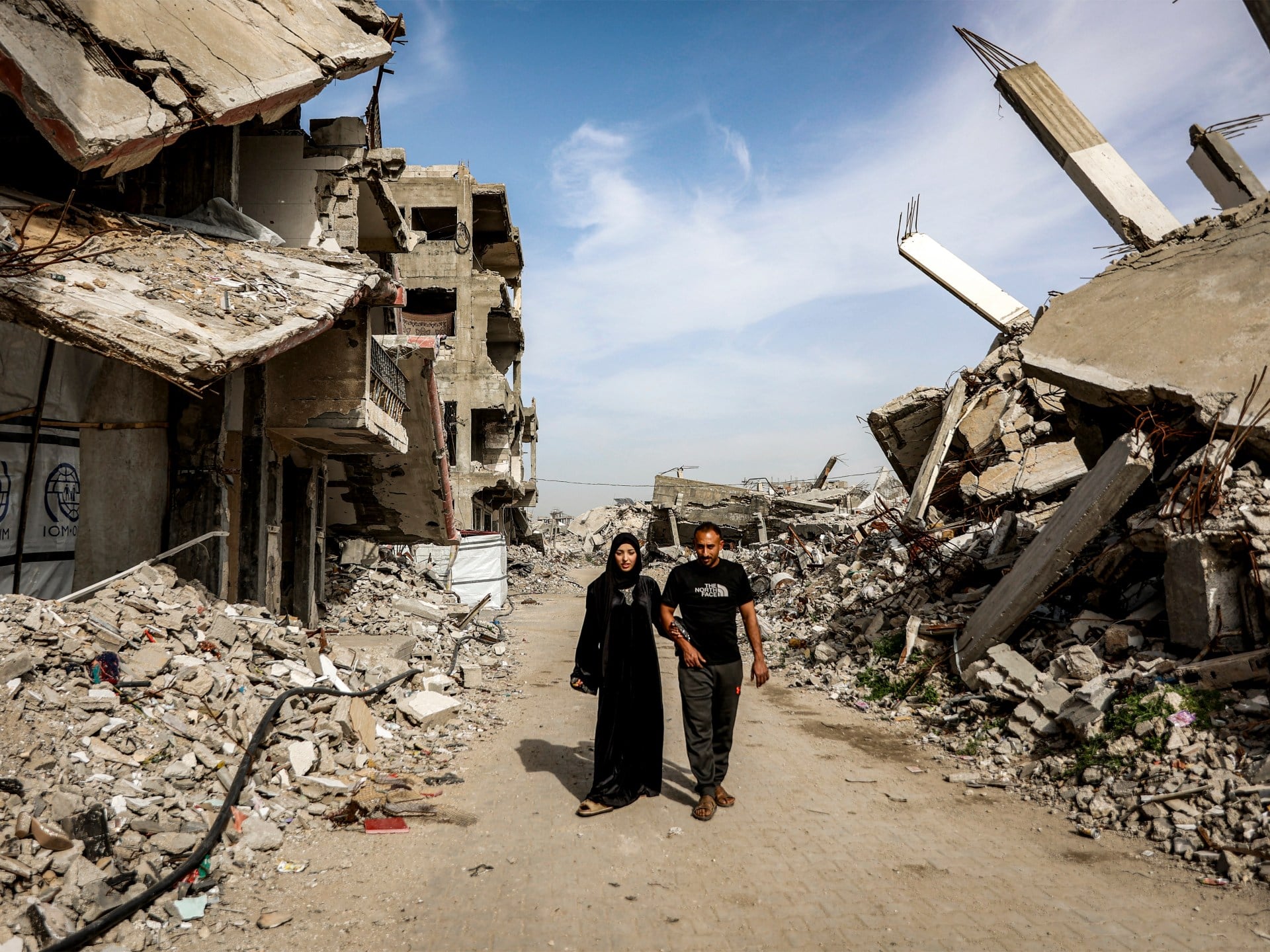 وصول دفعة جديدة من العائدين إلى غزة عبر معبر رفح وسط سيطرة إسرائيلية وهجمات مستمرة