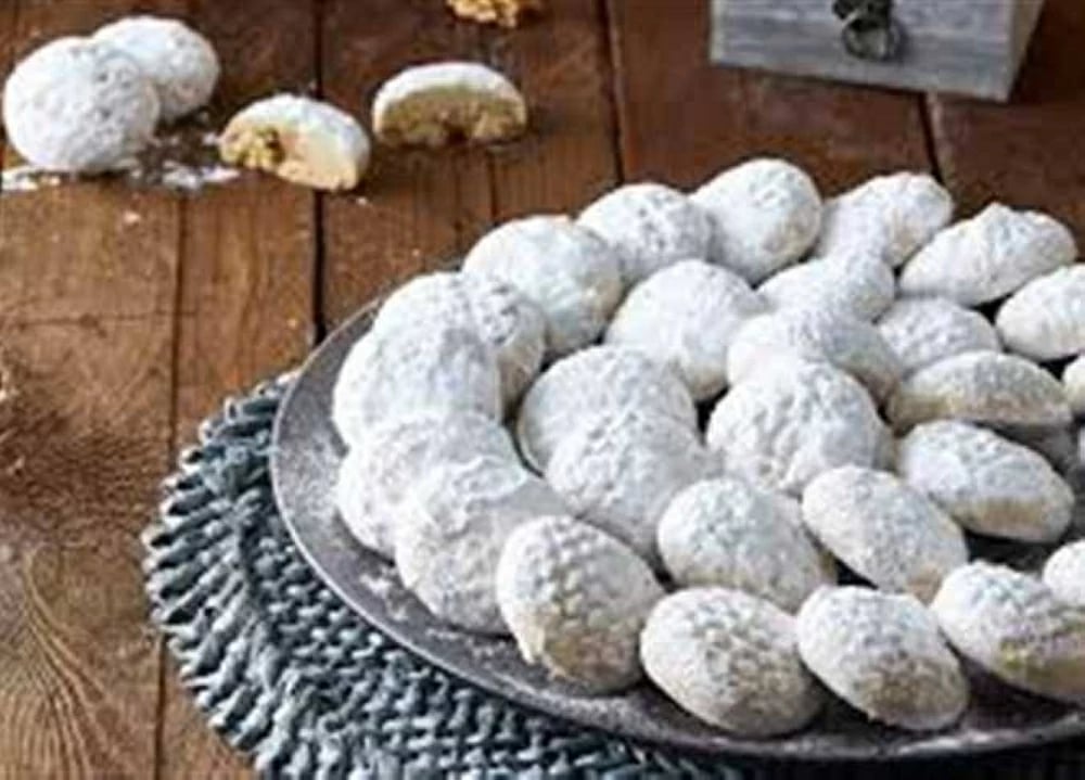 نصائح صحية لتناول كعك العيد بأمان وتجنب أضراره المحتملة