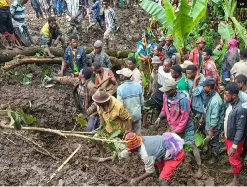 انهيارات أرضية مميتة في إثيوبيا تودي بحياة العشرات وتفقد آخرين