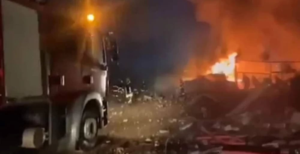 ضربتان جويتان تستهدفان مقرًا للحشد الشعبي ونقطة للشرطة في الموصل وتسفران عن ضحايا