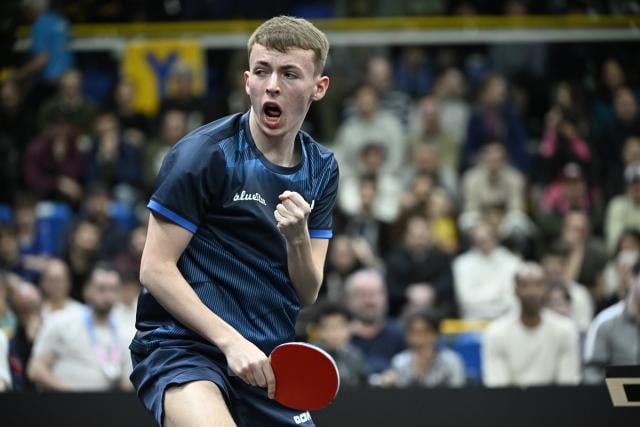 فلافيان كوتون يتألق في ربع نهائي WTT تونس ويتأهل لمواجهة يوشيمورا في نصف النهائي