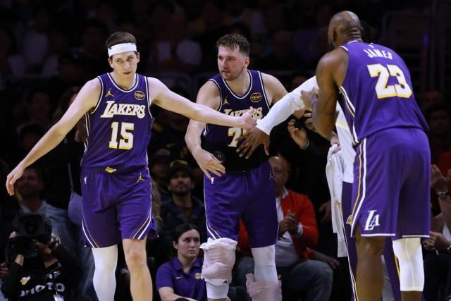 تألق لوكا دونتشيتش وسط تعثرات الليكرز الأخيرة وتصريحاته المثيرة للجدل