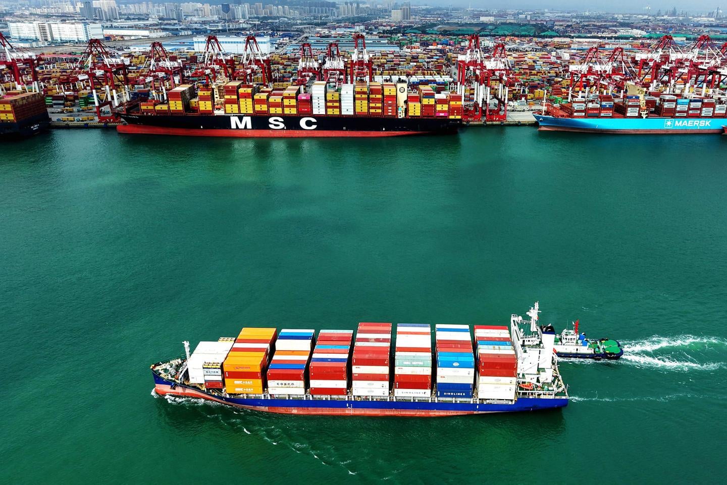 الصين تطلق تحقيقات تجارية ضد الولايات المتحدة رداً على إجراءات واشنطن بشأن العمل القسري