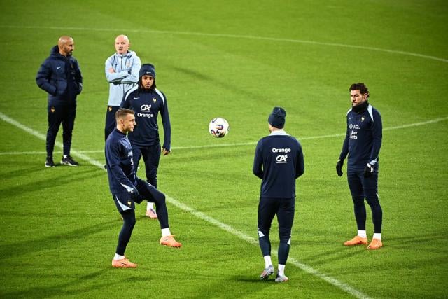 أزمة الأظهرة في المنتخب الفرنسي: تحديات قبل كأس العالم