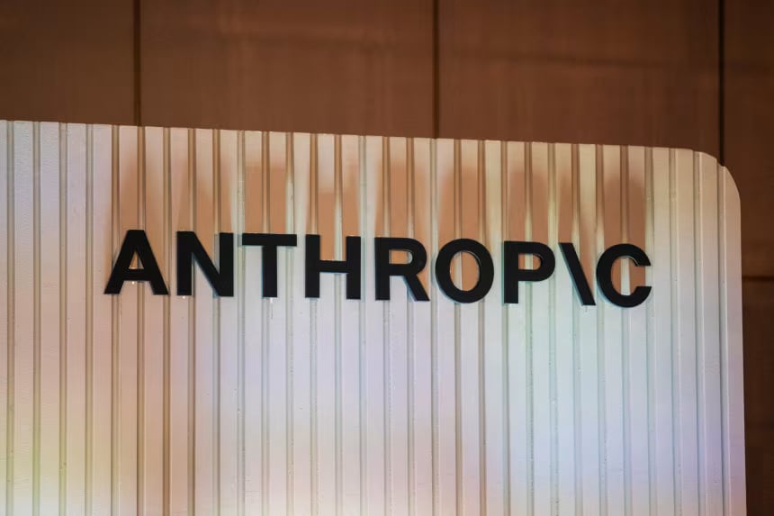 Anthropic تقلل من تأثير تصنيف البنتاغون لها كمخاطرة أمنية على شركائها