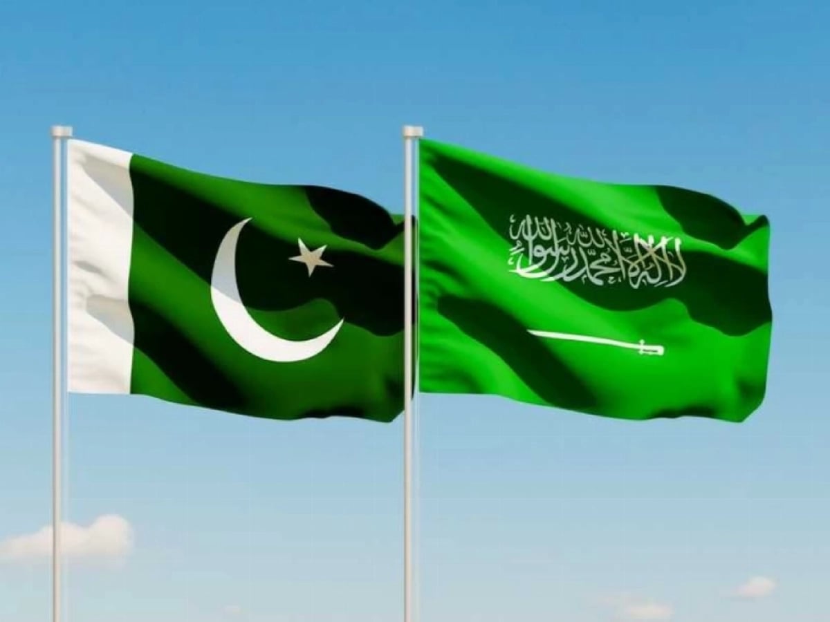 وصول وحدات عسكرية باكستانية إلى السعودية لتعزيز الدفاع المشترك والأمن الإقليمي