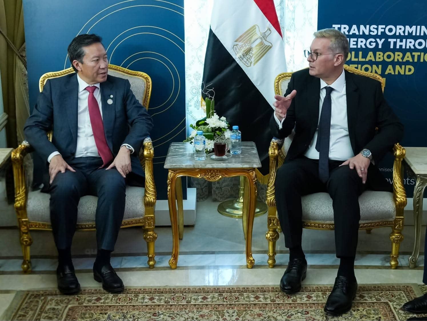 وزير البترول المصري يلتقي شركات طاقة عالمية لتعزيز الاستثمار والتعاون في القطاع