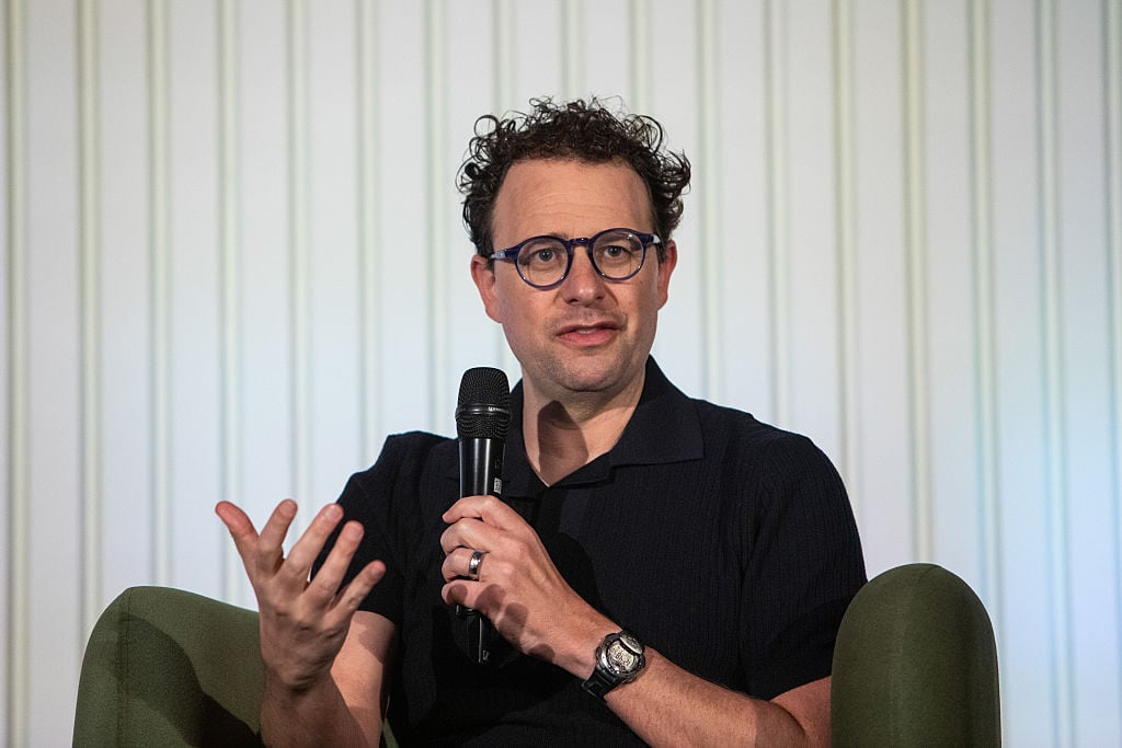 خطأ Anthropic يتسبب في إزالة آلاف مستودعات GitHub عن طريق الخطأ بعد تسريب كود Claude Code