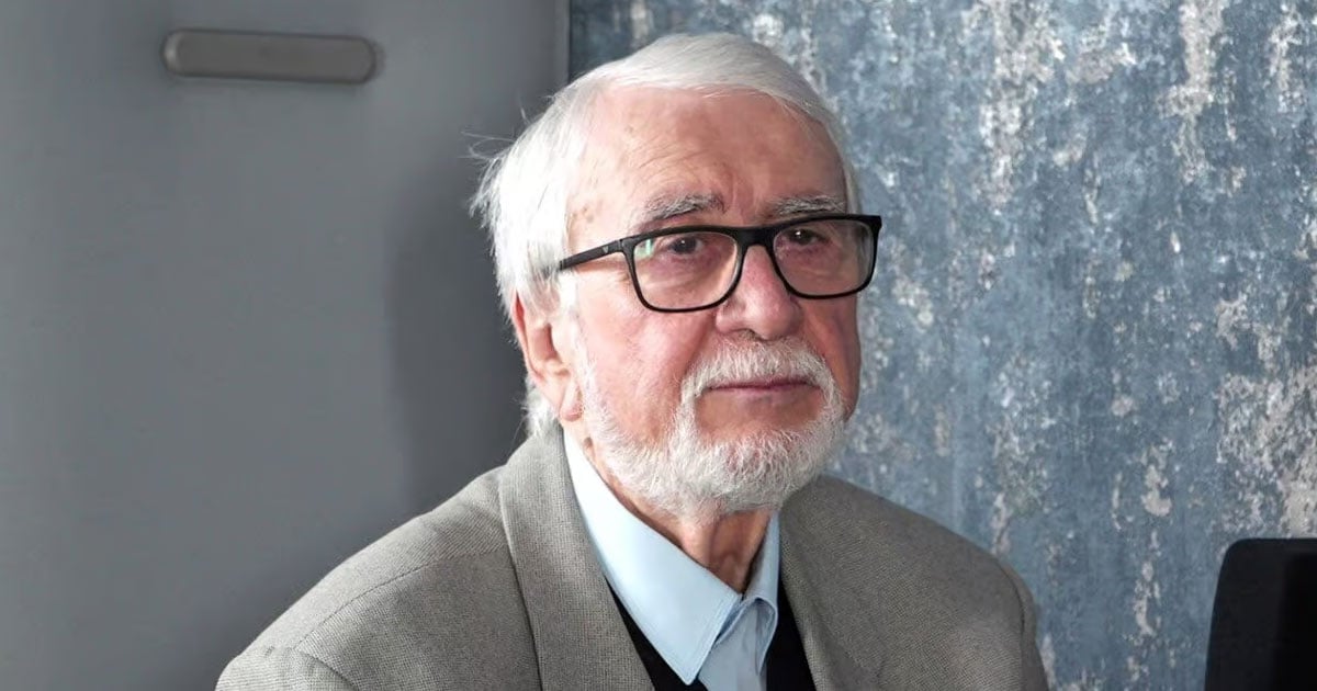 هوريا باديسكو: شاعر ودبلوماسي روماني ينسج الكلمات بين الحياة والبقاء