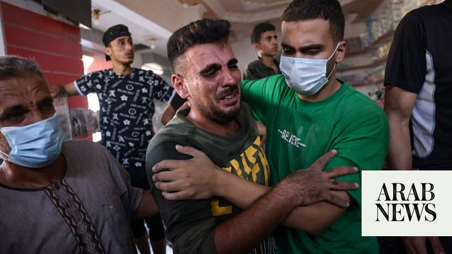 Cover Image for 200 مواطن بريطاني يقولون إنهم محاصرون في غزة