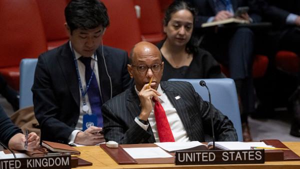 Cover Image for الولايات المتحدة تمنع الجزائر من إدانة مجزرة مساعدات غزة في الأمم المتحدة