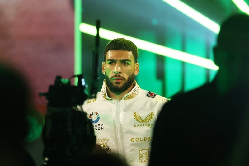 يكشف خطر حمزة شيراز ضد إدغار بيرلانجا عن أعظم سمة له