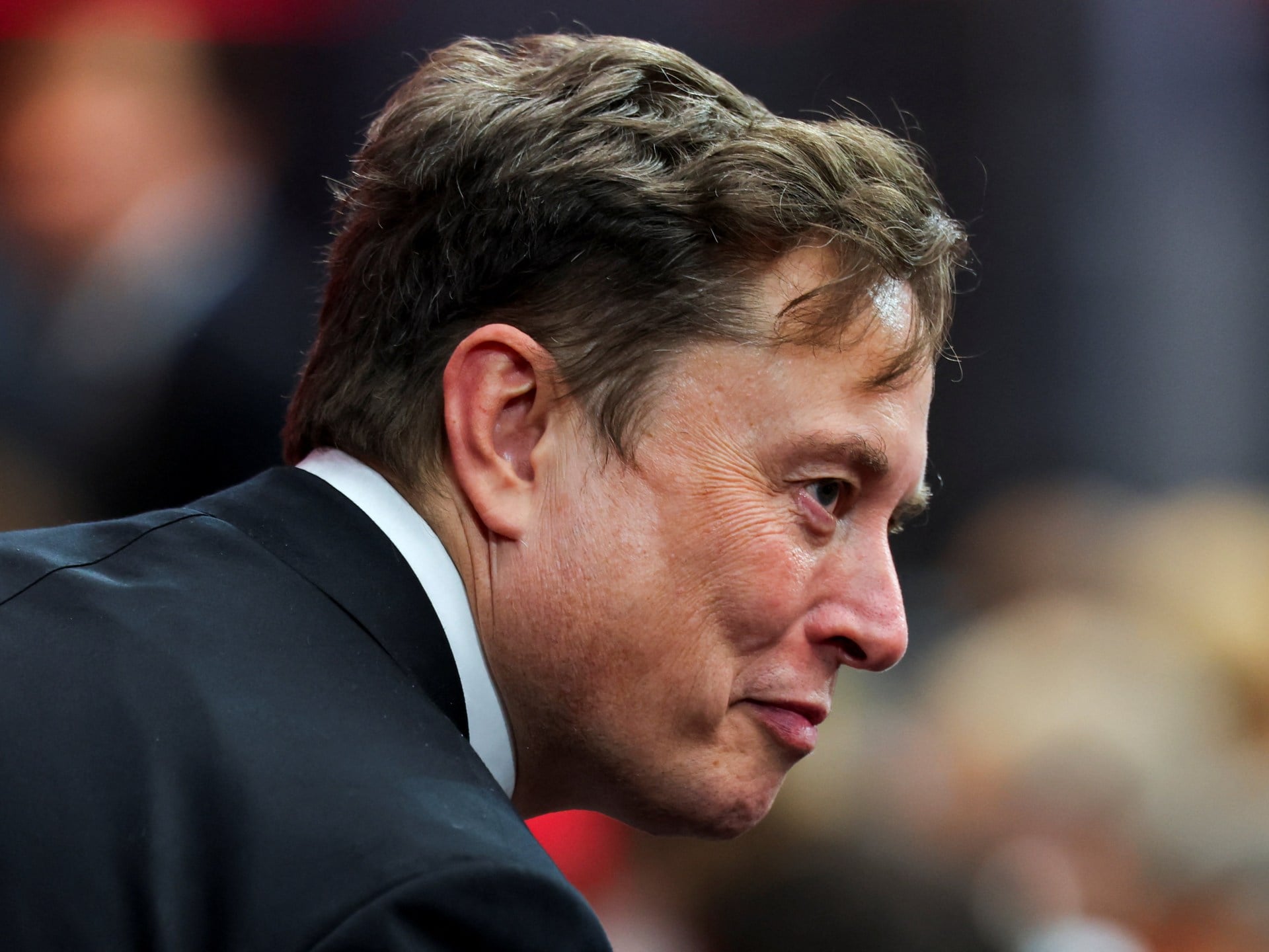 مستشارو المساهمين يحثون على رفض حزمة تعويضات إيلون ماسك المقترحة بقيمة تريليون دولار في تسلا