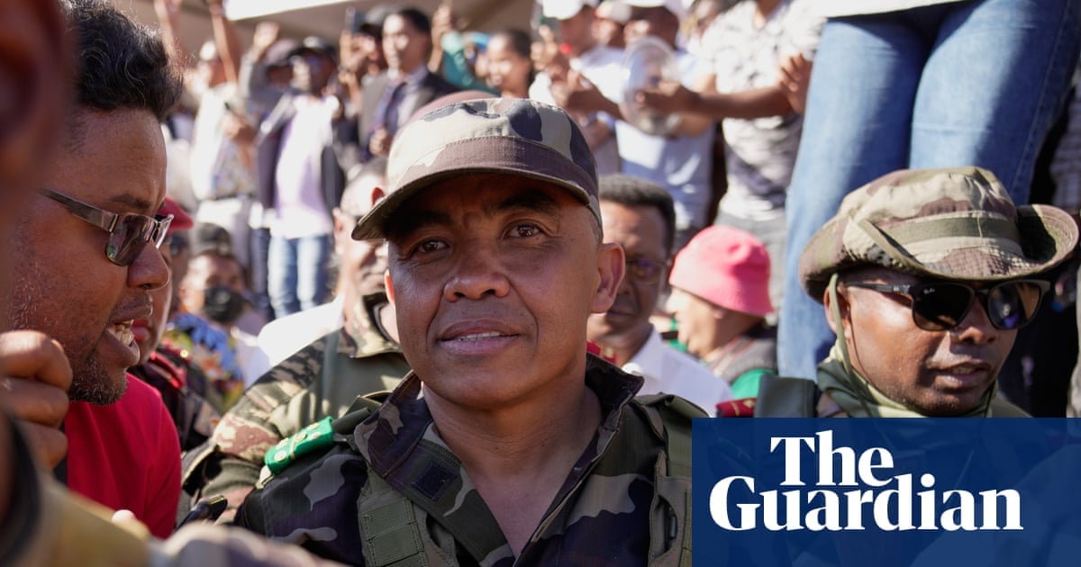 وحدة عسكرية نخبوية تعلن سيطرتها على السلطة في مدغشقر بعد عزل الرئيس