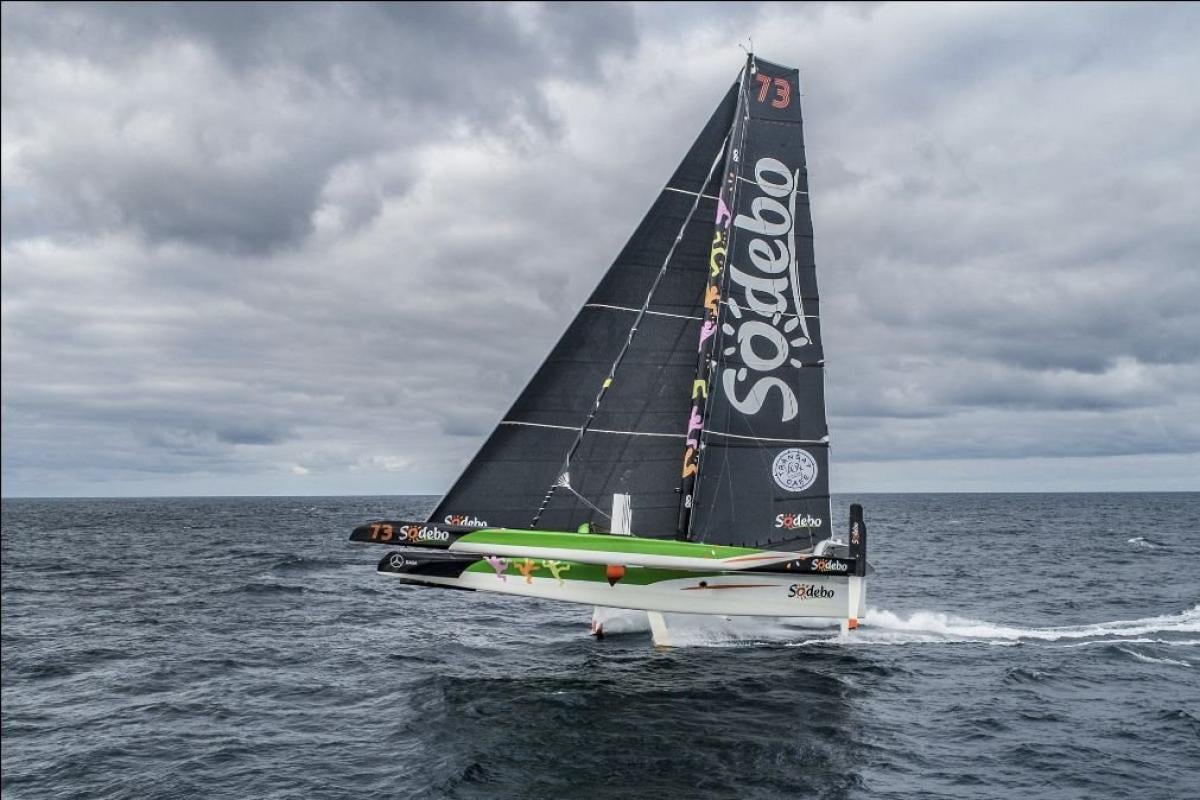 سباق ترانسات كافيه لور: لابرش وكاماس يتصدران فئة Ultim ومعارك حامية في فئات الإبحار الأخرى